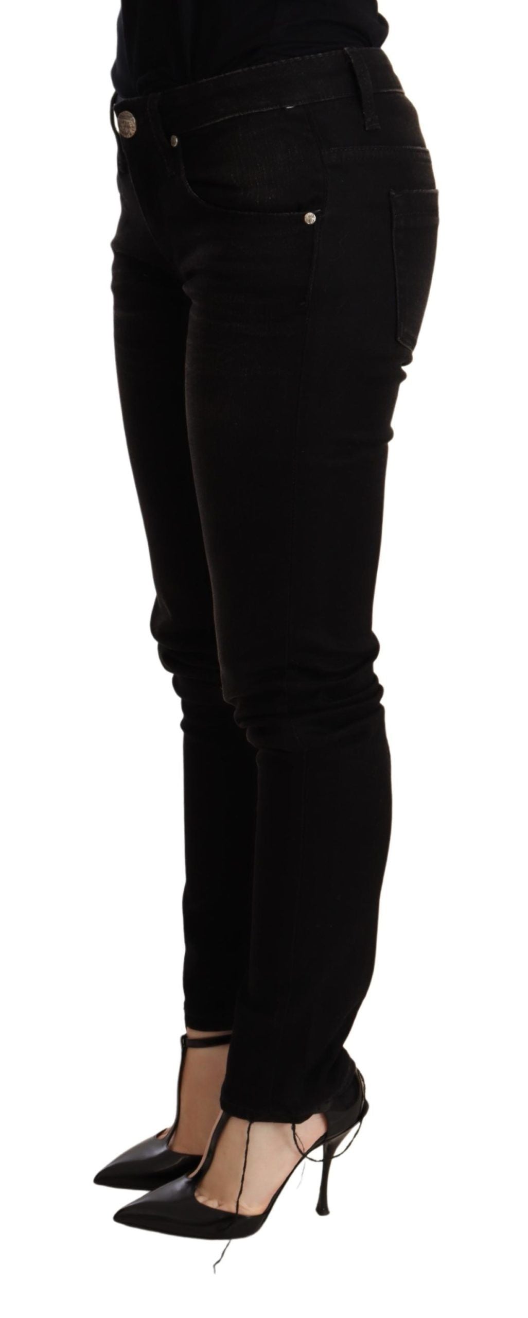 Acht schwarze Skinny-Jeanshose mit niedriger Taille