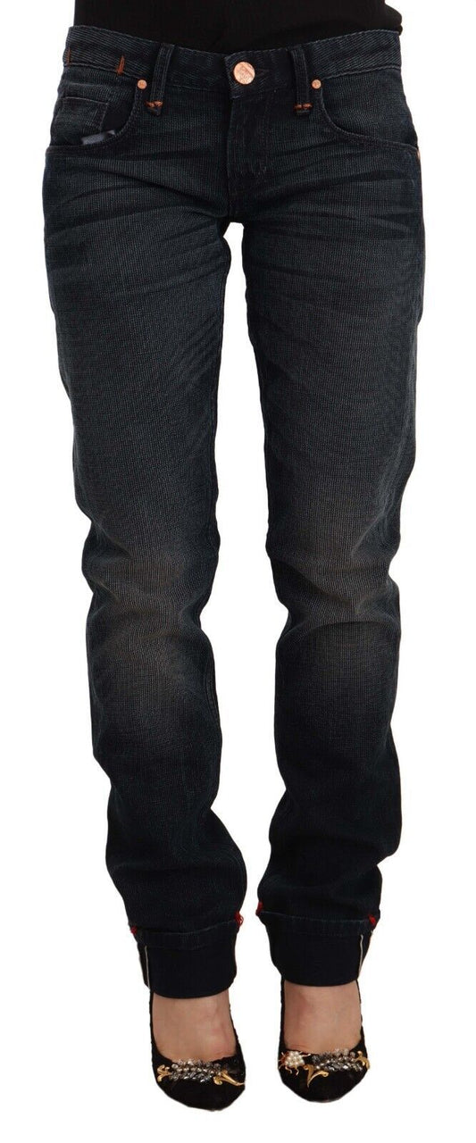 Acht schwarze Skinny-Denim-Jeans mit niedriger Taille aus gewaschener Baumwolle