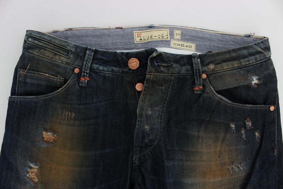 Acht Jeans in normaler, gerader Passform aus Baumwolle in blauer Waschung