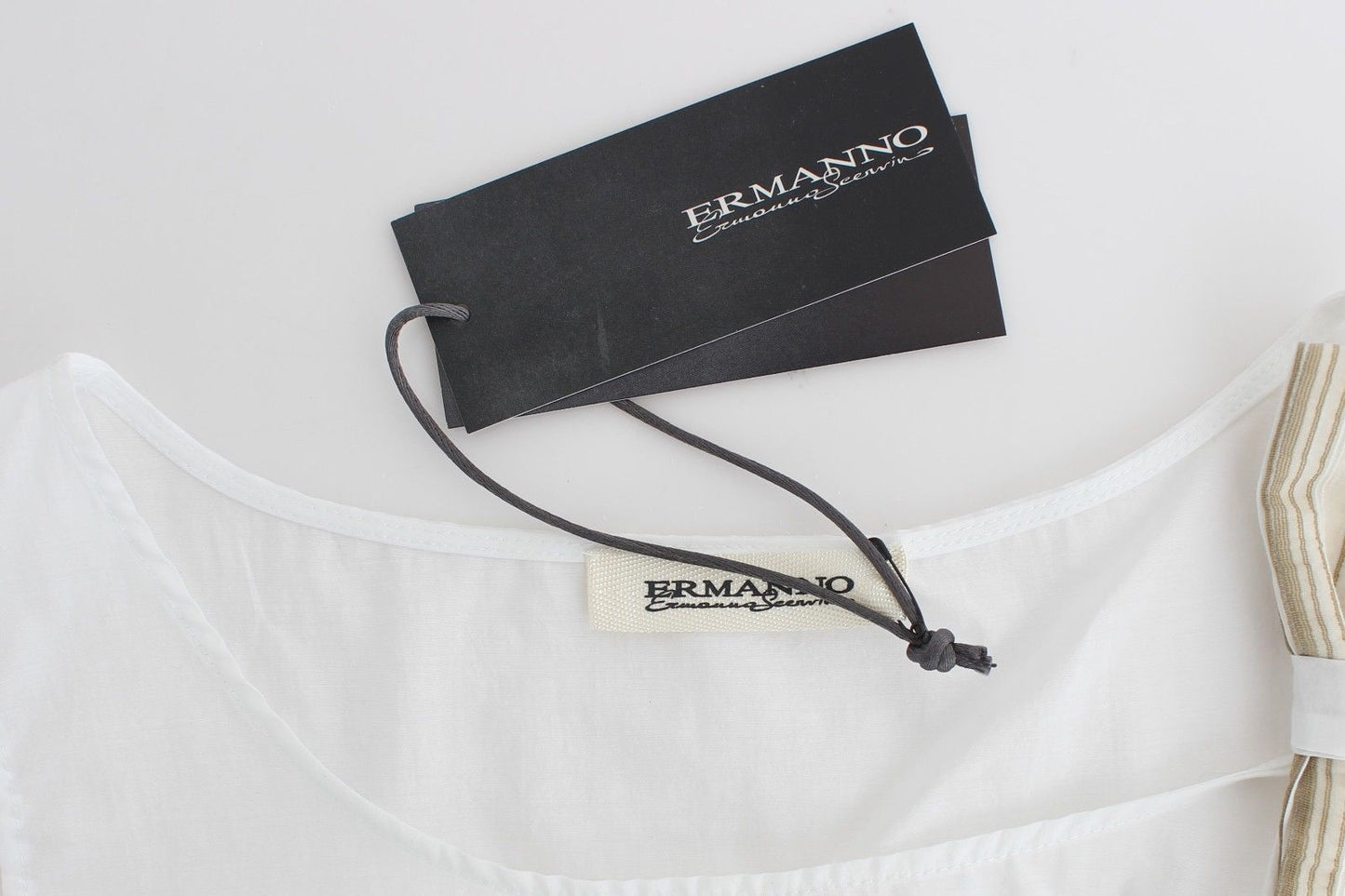 Ermanno Scervino White Top Blouse Tank Shirt na walang manggas