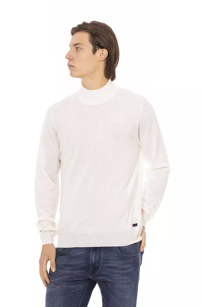 Baldinini Trend Elegant White Turtleneck Sweater na may Metal Monogram