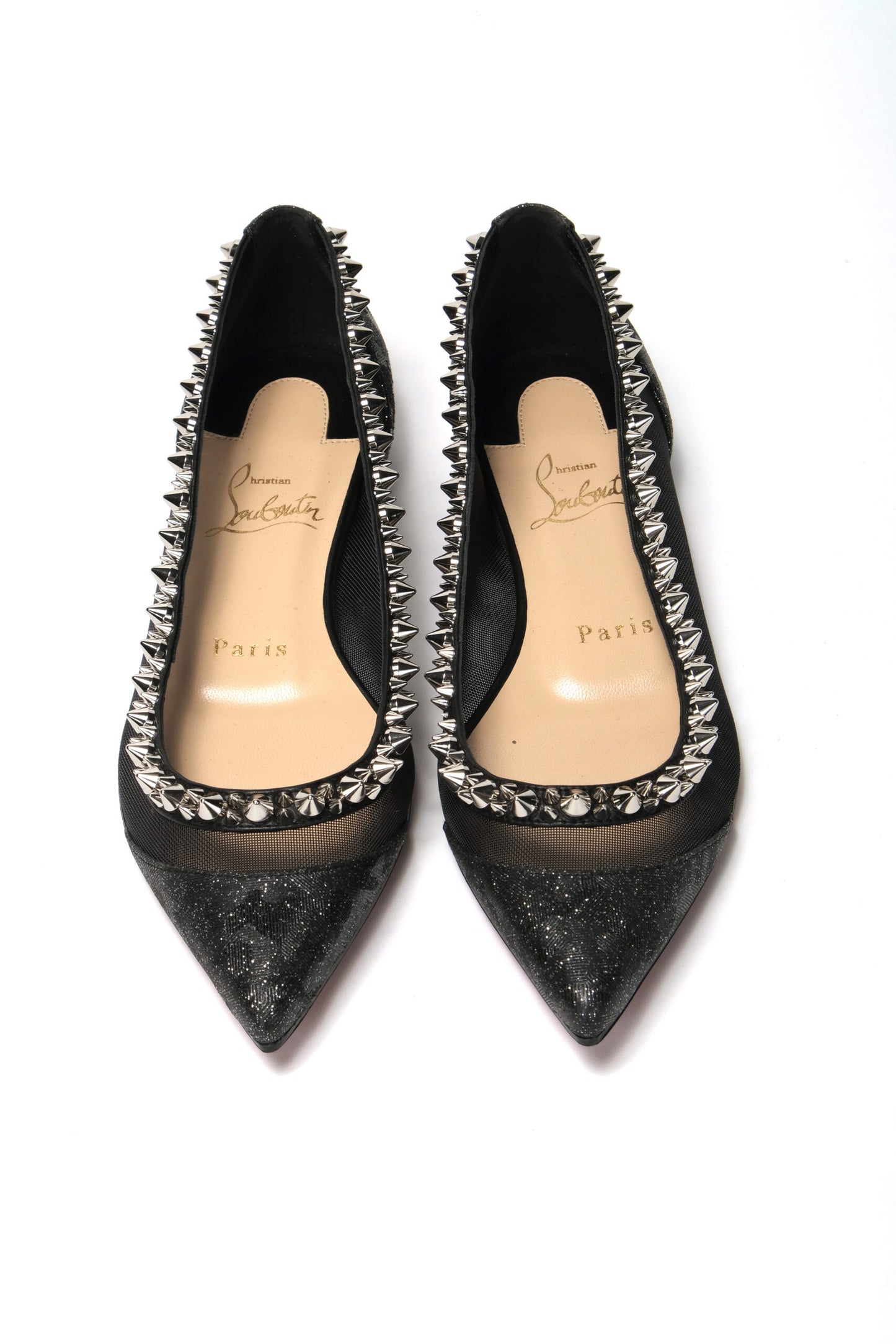 Christian Louboutin Schwarz-Silber-Schuh mit flacher spitzer Zehenpartie