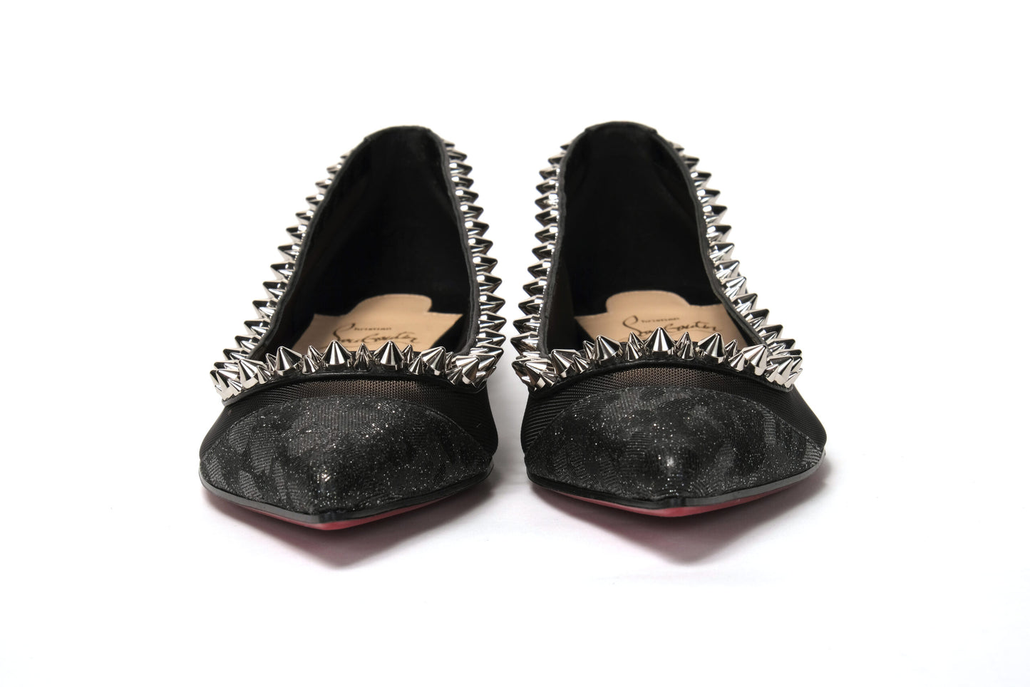 Christian Louboutin Schwarz-Silber-Schuh mit flacher spitzer Zehenpartie