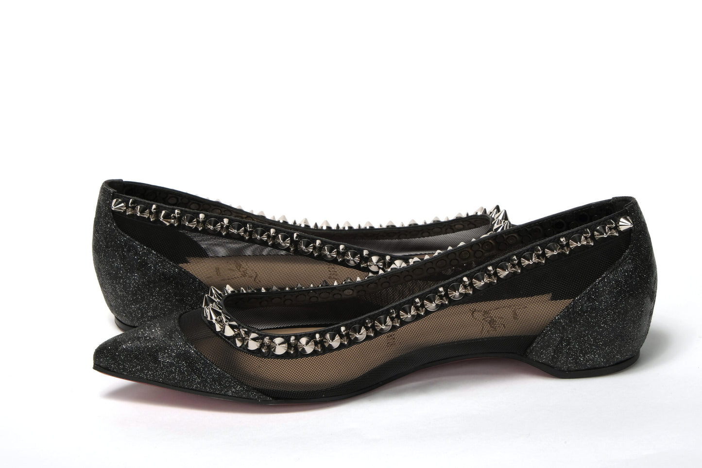 Christian Louboutin Schwarz-Silber-Schuh mit flacher spitzer Zehenpartie