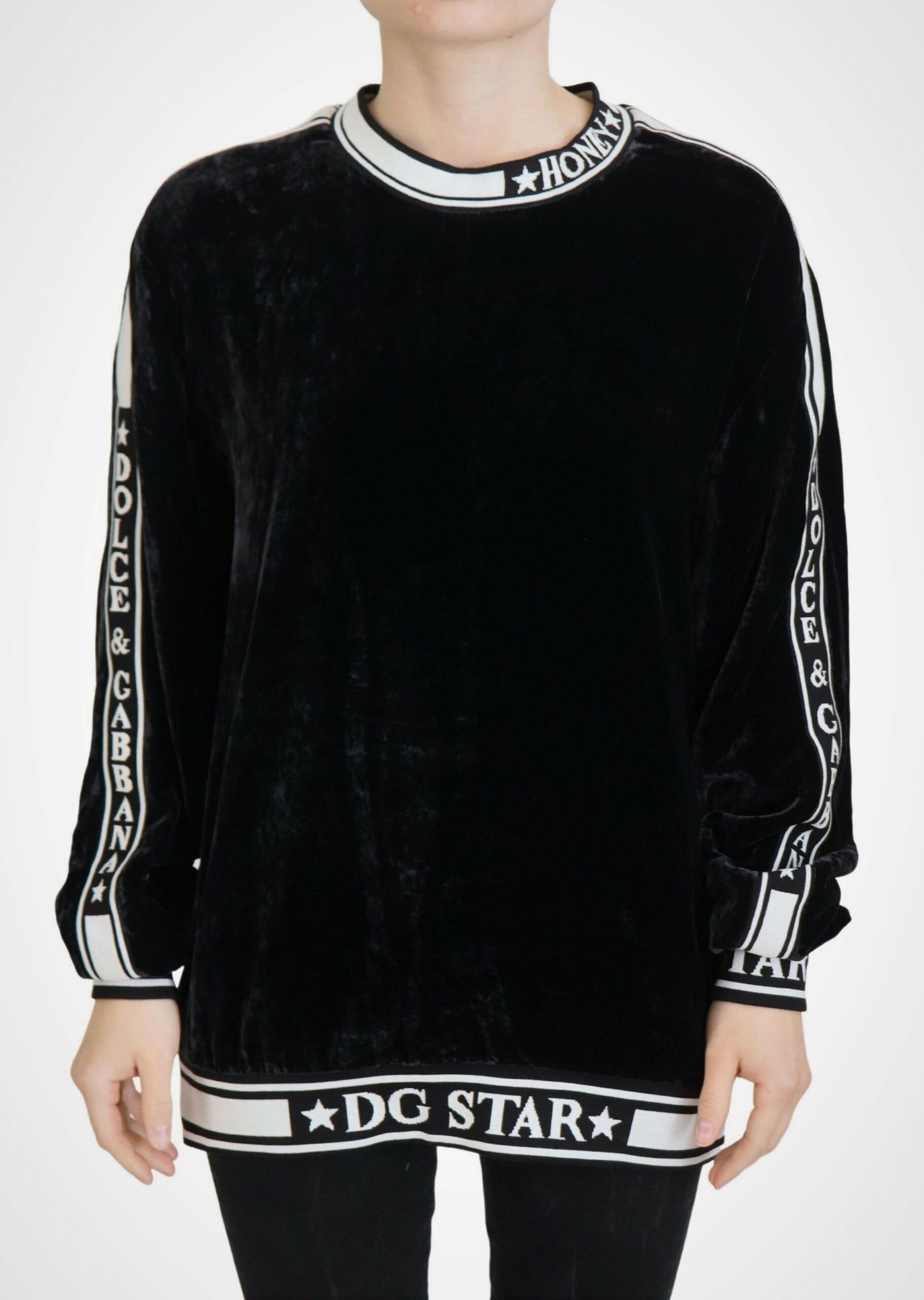 Dolce &amp; Gabbana Black Velvet Crewneck Pullover Sweater