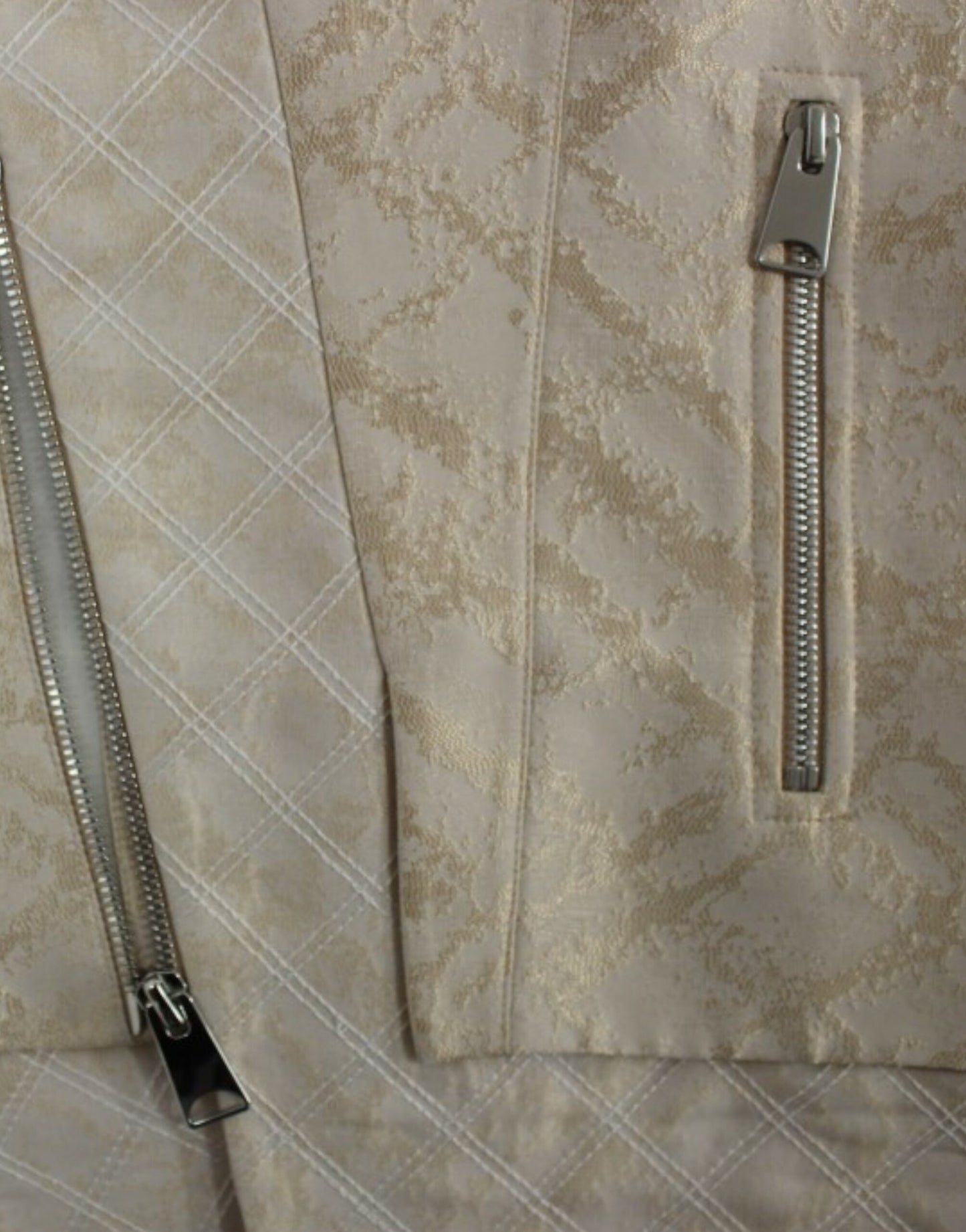 Zeyneptosun Beige brocade na walang manggas na jacket